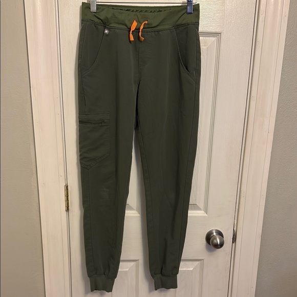 Figs Pants - Figs Green Cargo Pants with Elastic Waistband #84